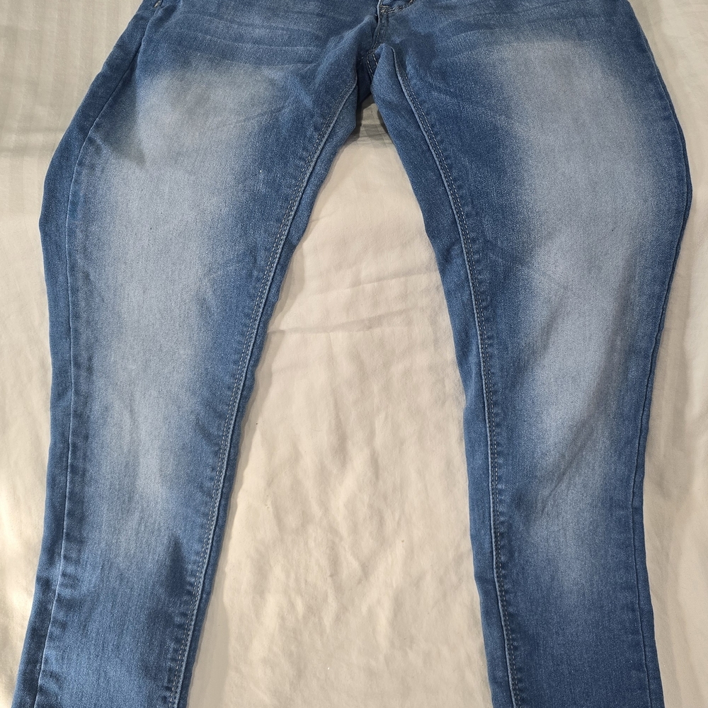 Stylish Blue Denim Jeans